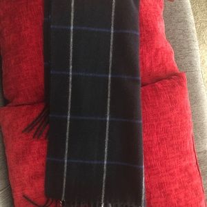 100% Cashmere scarf (navy blue) from Jos. A. Bank